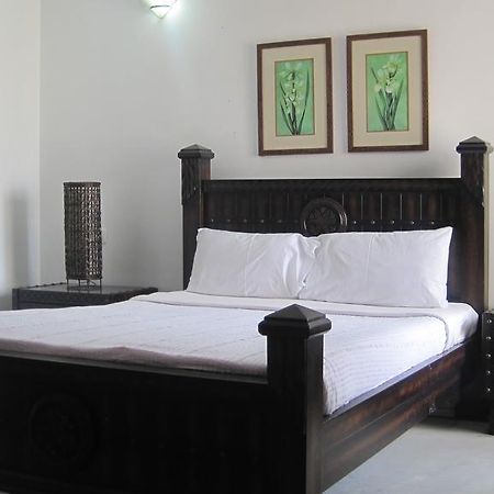 Ibc Hotels & Resorts Pvt. Ltd. Bangalore Buitenkant foto