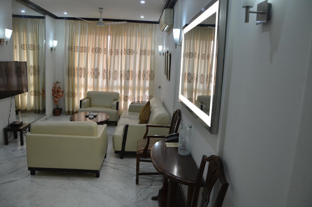 Ibc Hotels & Resorts Pvt. Ltd. Bangalore Buitenkant foto